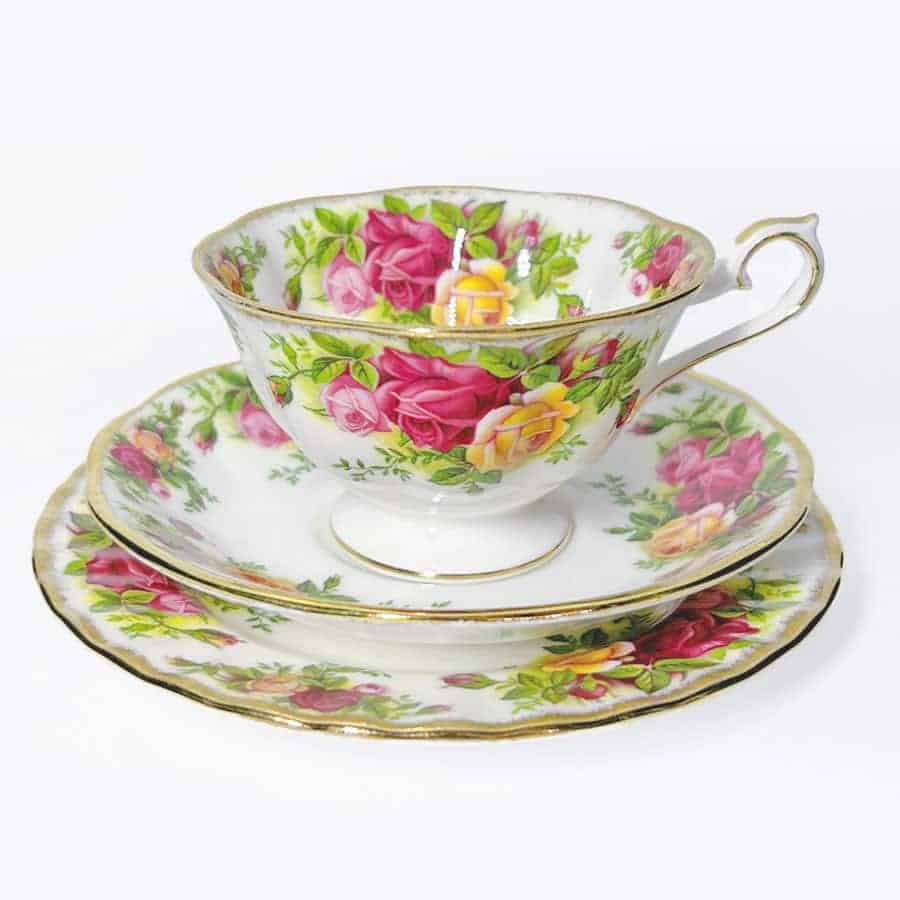 Royal Albert Old Country Roses Enamel Me 2024